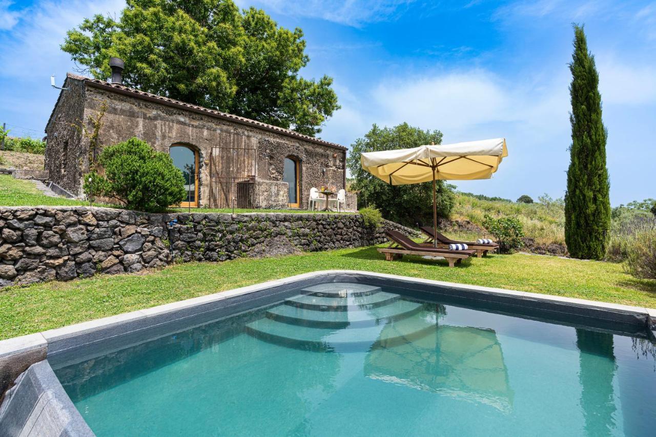 Monaci Delle Terre Nere Hotel ซัฟเฟรานา เอตเนอา ภายนอก รูปภาพ