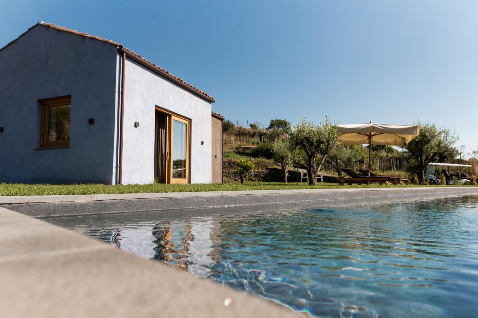 Monaci Delle Terre Nere Hotel ซัฟเฟรานา เอตเนอา ภายนอก รูปภาพ