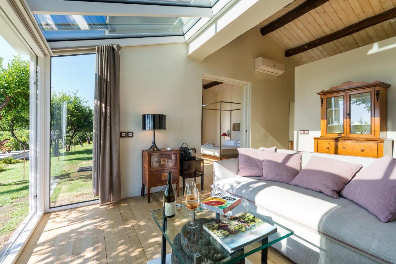 Monaci Delle Terre Nere Hotel ซัฟเฟรานา เอตเนอา ภายนอก รูปภาพ
