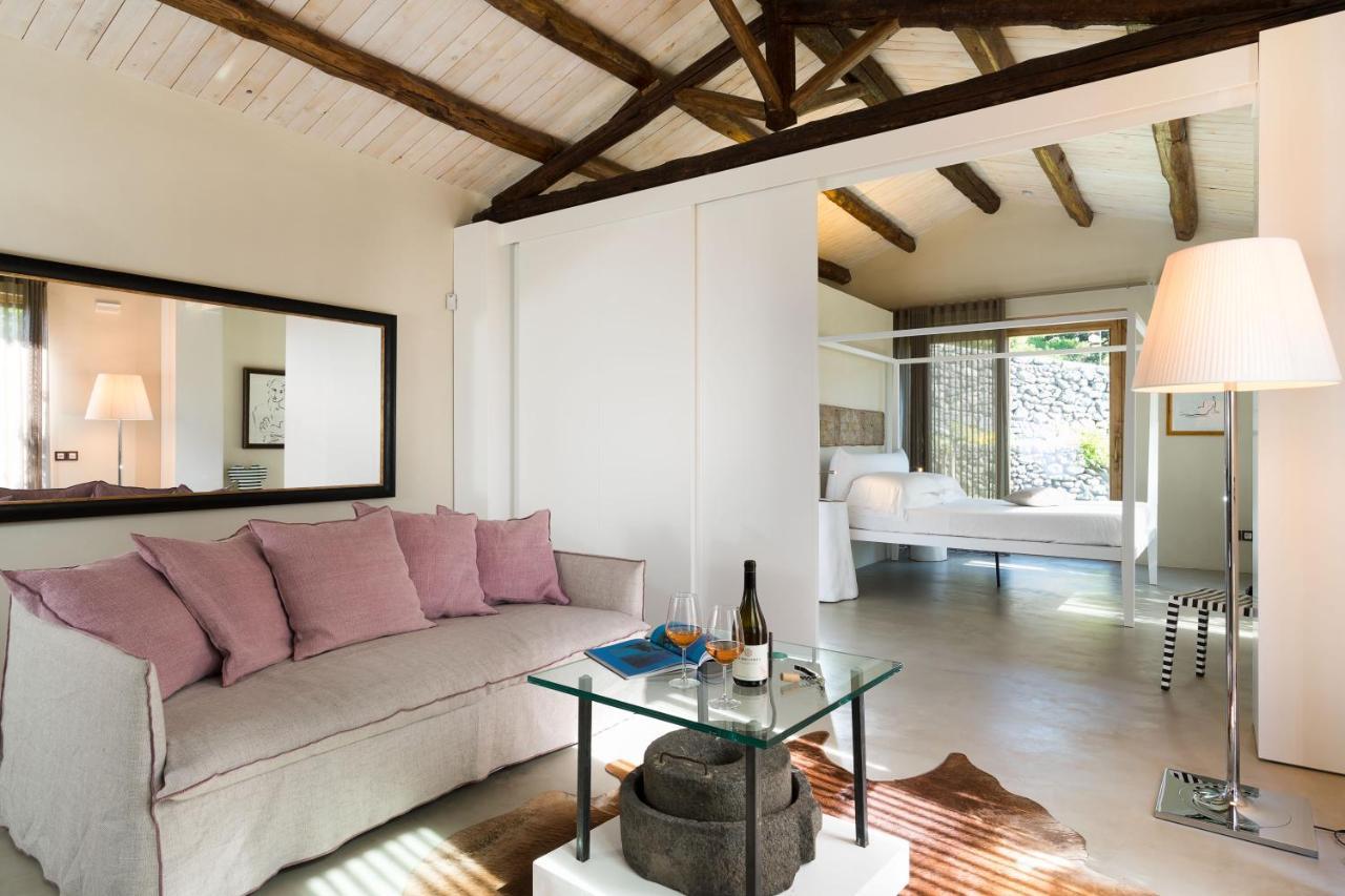 Monaci Delle Terre Nere Hotel ซัฟเฟรานา เอตเนอา ภายนอก รูปภาพ